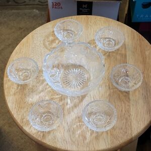 Indiana Glass Clear Floral Bowl Set